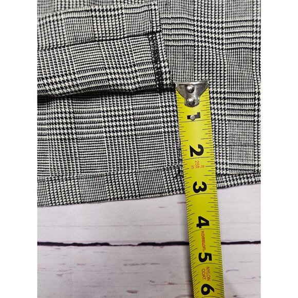 JOHN GALT S BLACK WHITE HOUNDSTOOTH SLIT FRONT SHORT SKIRT - Picture 3 of 16